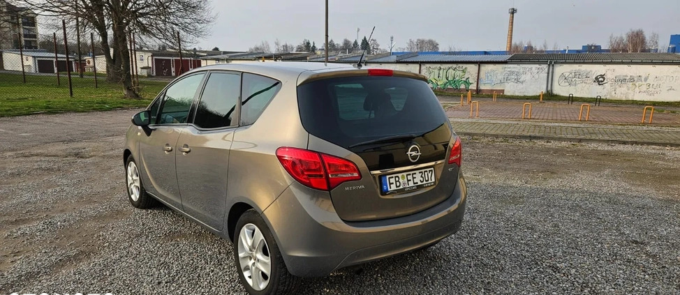 Opel Meriva cena 19900 przebieg: 207000, rok produkcji 2011 z Ryki małe 352